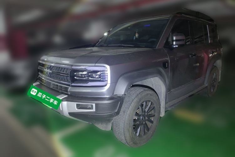 Used Formula Leopard 5 2023 Explore Edition