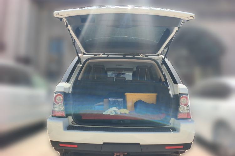 Used Land Rover Range Sport 2011 3.0 TDV6 Diesel Version
