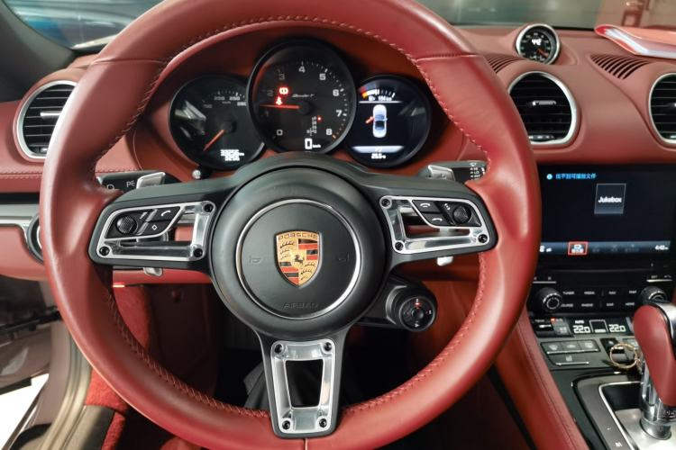 Used Porsche 718 2021 Spyder 2.0T Steering Wheel