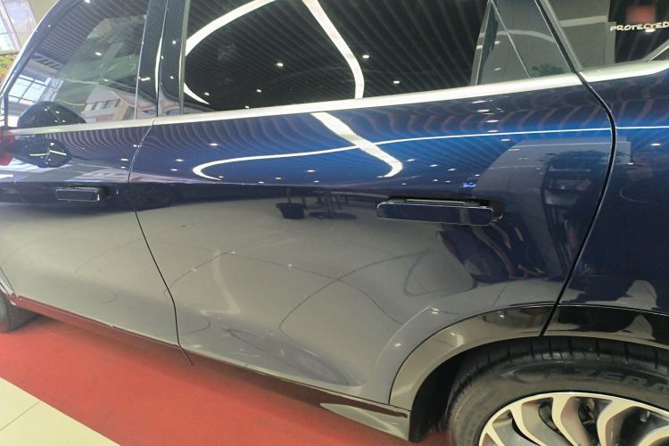 Used VOYAH FREE 2021 Four-Wheel Drive Standard Range-Extended Exclusive Luxury Package
