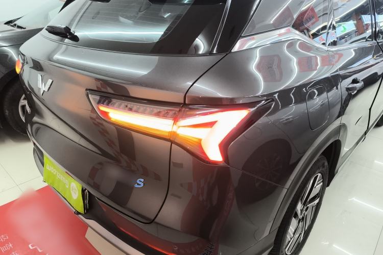 Used Wuling Xingguang S 2024 130 km Flagship Version Exterior 3