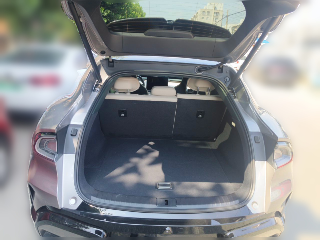 Xiaomi Auto YU7 2025 Ultra-Long Range High-Performance All-Wheel-Drive Max Edition — снимка 19