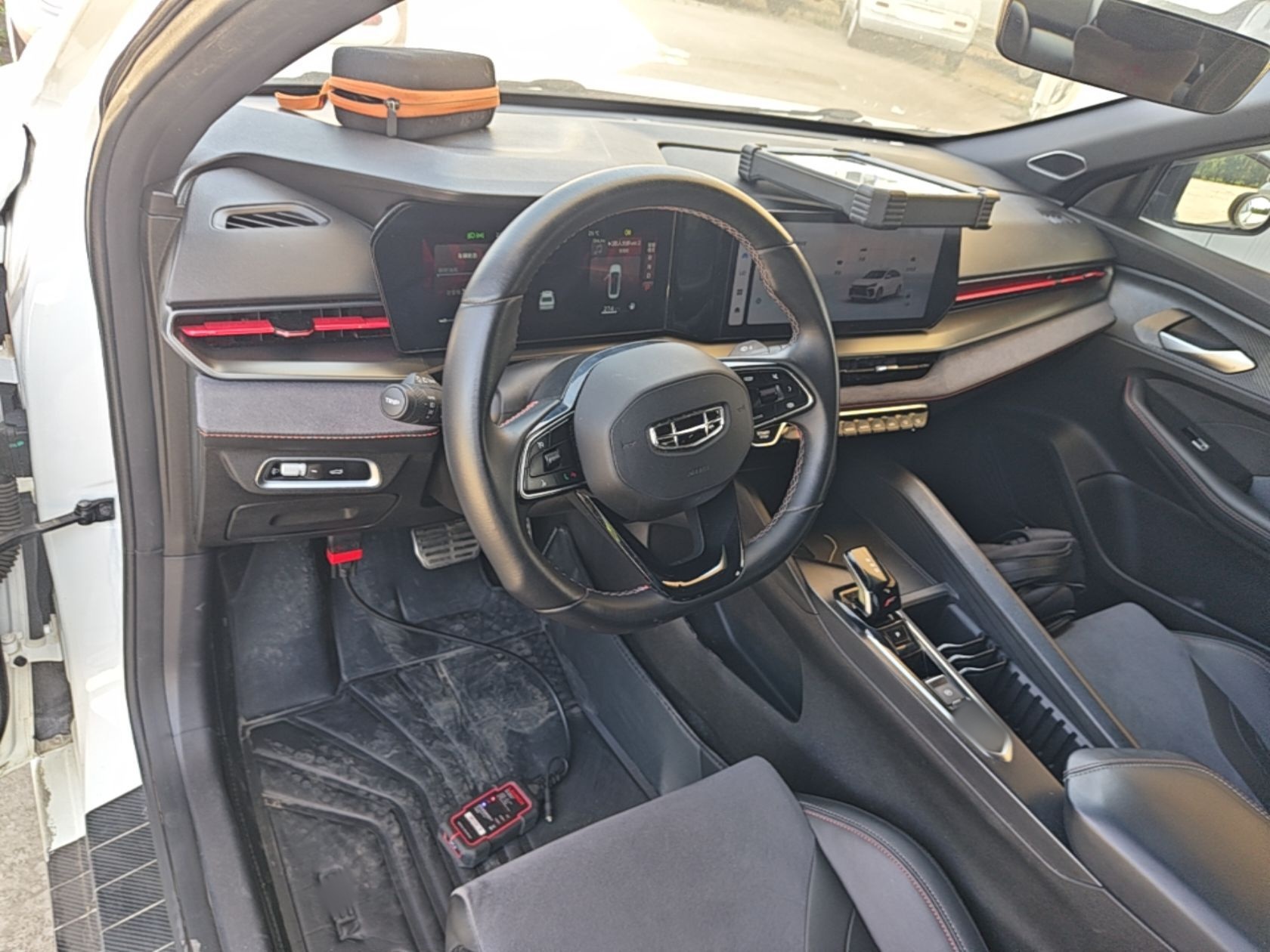 Geely Auto Binray 2022 Binrui COOL 1.5T DCT Electric Edition — снимка 12