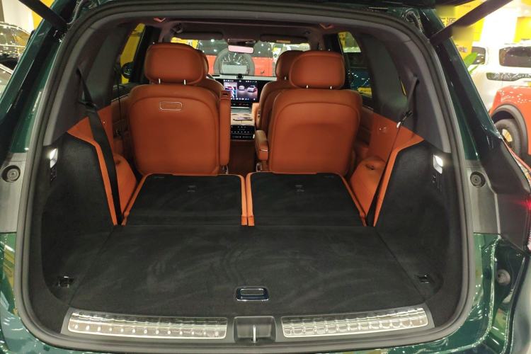 Used Hima AITO M8 2025 Extended-Range Ultra Version 53.4 kWh 6-Seater Edition
