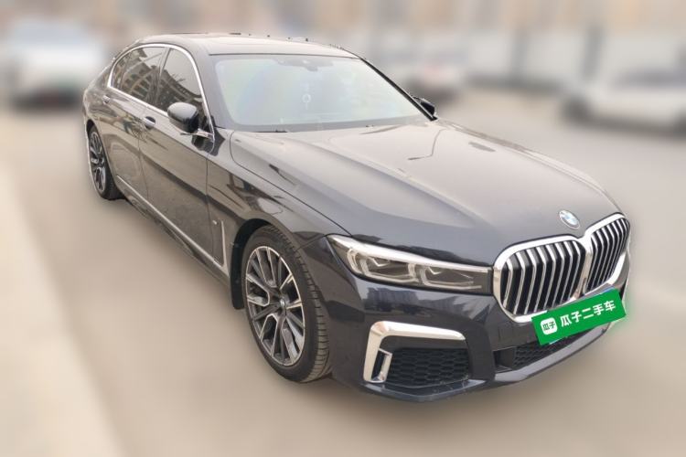 Used BMW 7 Series 2019 Restyled 740Li Leading Edition M Sport Package Front Right 45 Deg