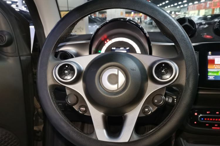 Used smart fortwo 2016 1.0L Grey Ranger Special Edition
