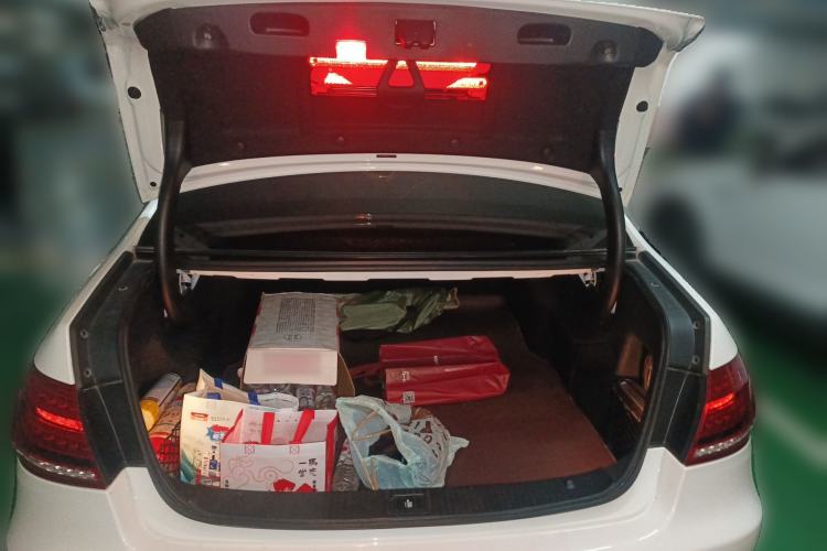 Used Mercedes-Benz E-Class 2015 Revised E 260 L Sporty and Stylish Edition