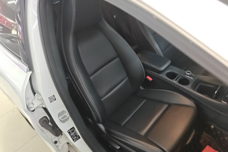 Used Mercedes-Benz GLA 2017 GLA 200 Fashion Model