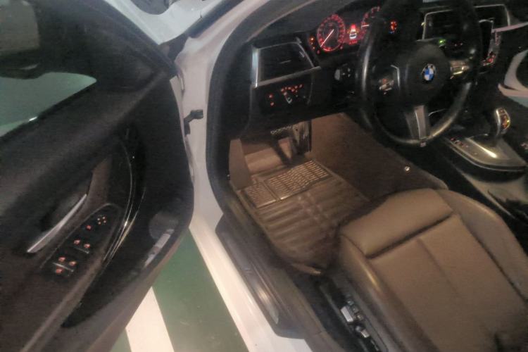 Used BMW 3 Series 2018 320Li Leading Model M Sport Package
