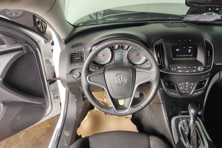 Used Buick Regal 2014 1.6T Fashionable Tech Edition
