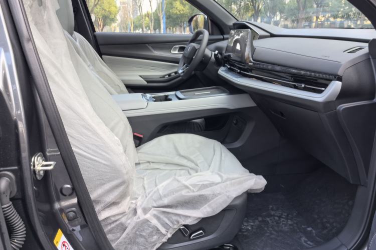 Used Changan CS55PLUS PHEV 2025 Smart New Blue Whale 125km Ultra-Range Edition
