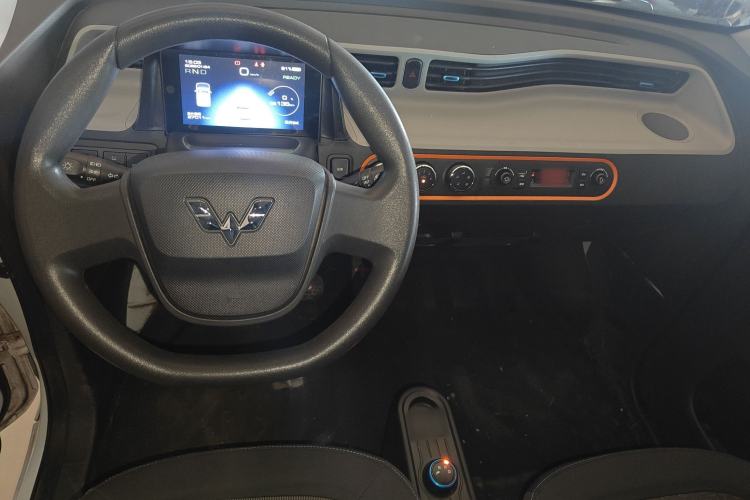 Used Wuling Hongguang MINIEV 2020 Enjoyment Model Lithium Iron Phosphate
