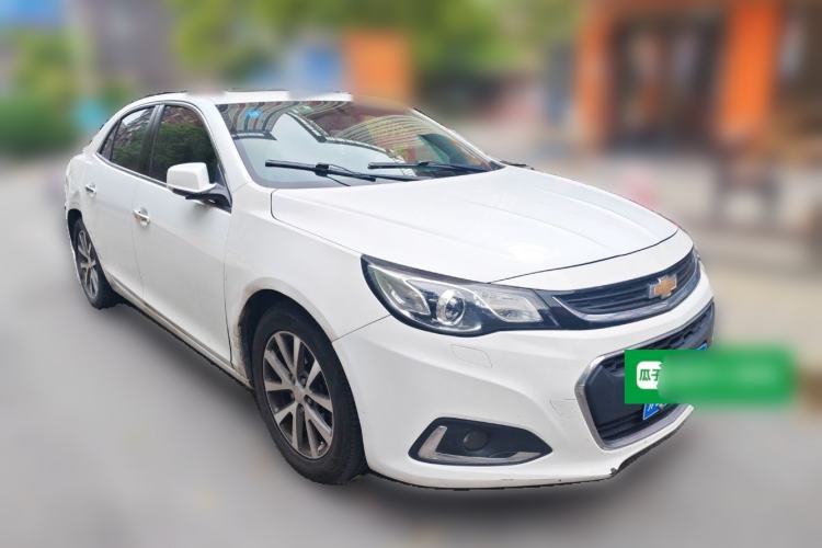 Used Chevrolet Malibu 2016 2.0L Automatic Luxury Edition Front Right 45 Deg