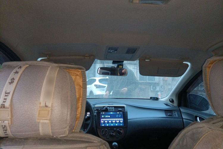 Used Nissan Tiida 2011 1.6L Manual Comfort Edition Headliner