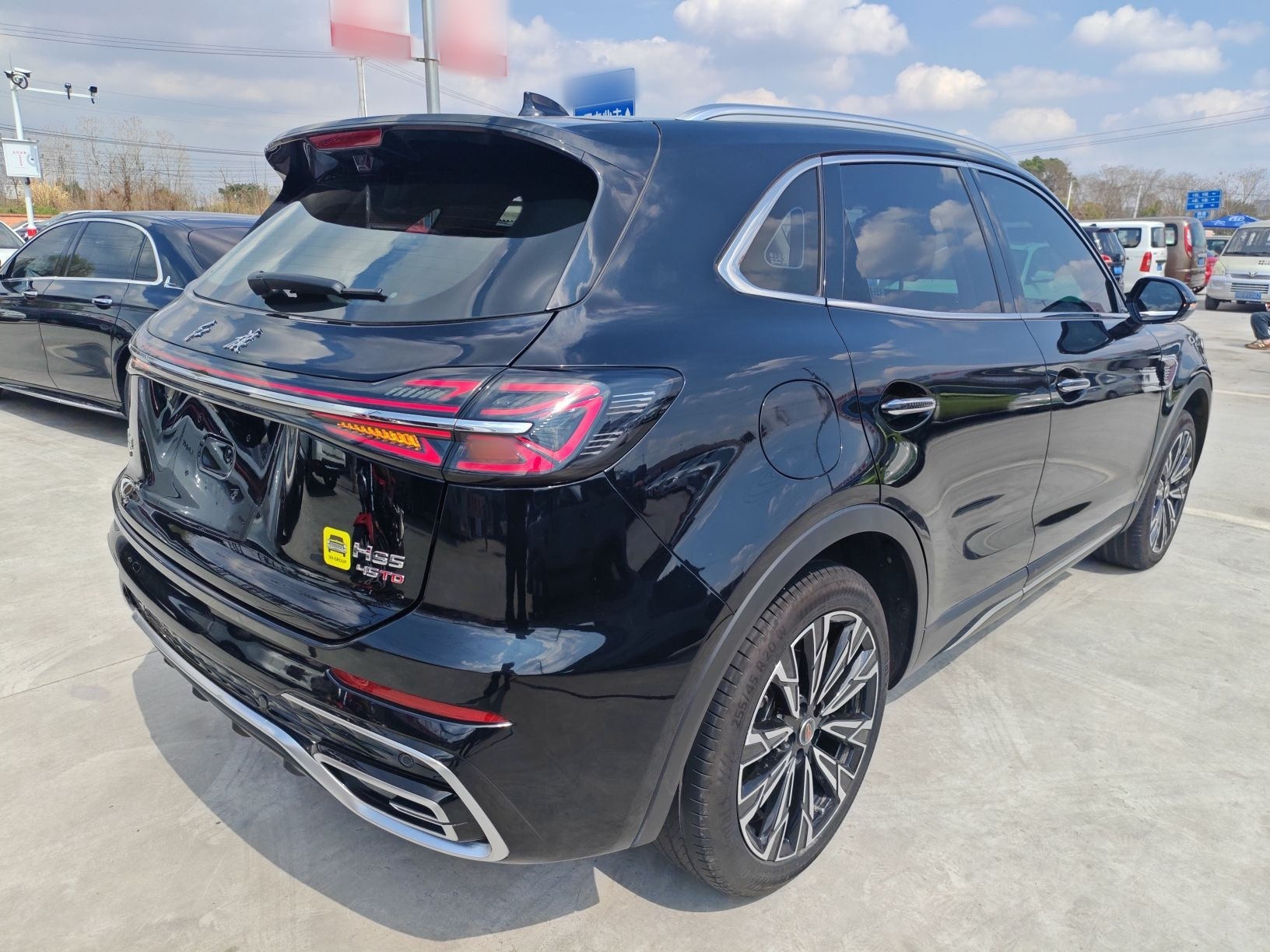 Hongqi HS5 2025 2.0T All-Wheel-Drive Flagship Pro Edition — снимка 4