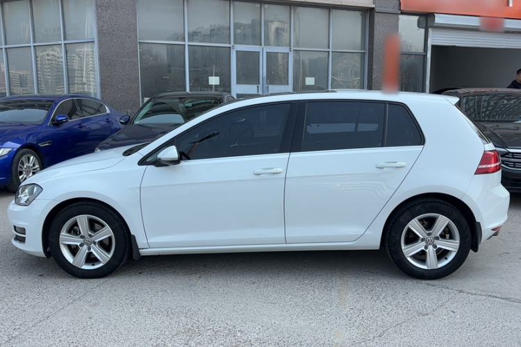 Used Volkswagen Golf 2014 1.4TSI Automatic Luxury Model