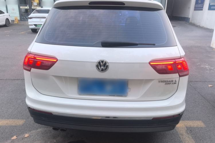 Used Volkswagen Tiguan L 2020 330TSI Automatic Two-Wheel Drive Smart Luxury Edition China VI Standard
