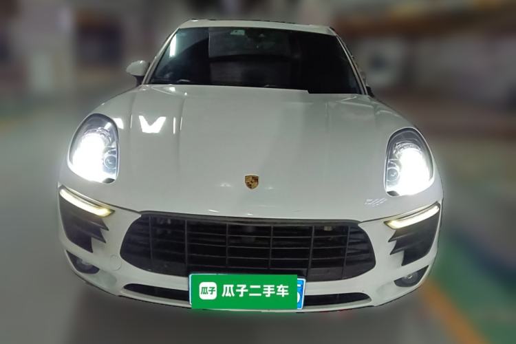 Used Porsche Macan 2017 Macan 2.0T Front