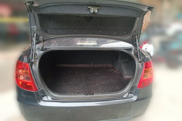 Used Bestune B50 2011 1.6L manual fashion version
