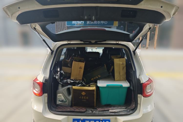 Used Volkswagen Tiguan 2012 1.8TSI Automatic All-Wheel Drive Fashion Edition Trunk