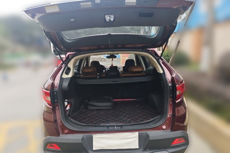 Used Soueast DX7 2015 1.5T Automatic Prestige Model
