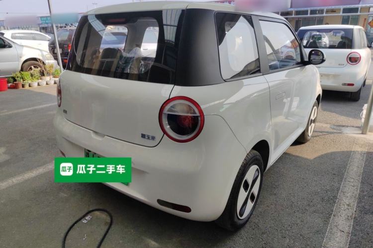 Used CHANGAN NEVO Lumin 2026 Model Treasure Edition 205km Passionate Beige Ningde Rear Right 45 Deg