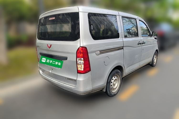 Used Wuling Rongguang V 2019 1.5L Van - Utility Model
