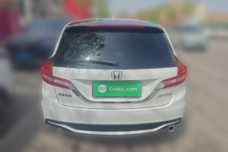 Used Honda Jade 2017 1.8L automatic Comfort version 5 seats
