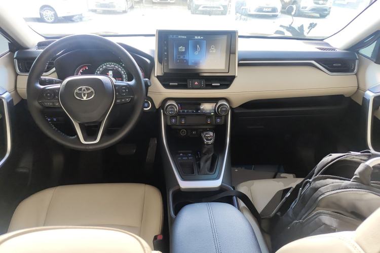 Used Toyota RAV4 2020 2.0L CVT Two-Wheel Drive Fashion PLUS Edition