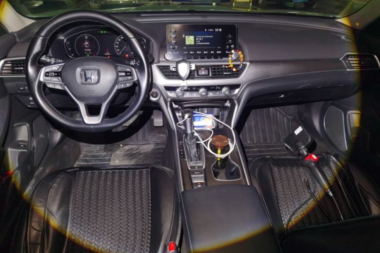 Used Honda Accord 2018 260TURBO Luxury Edition China VI Center Console
