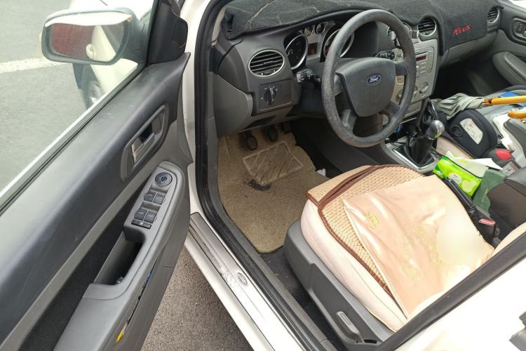 Used Ford Focus 2011 Hatchback 1.8L Manual Classic Model