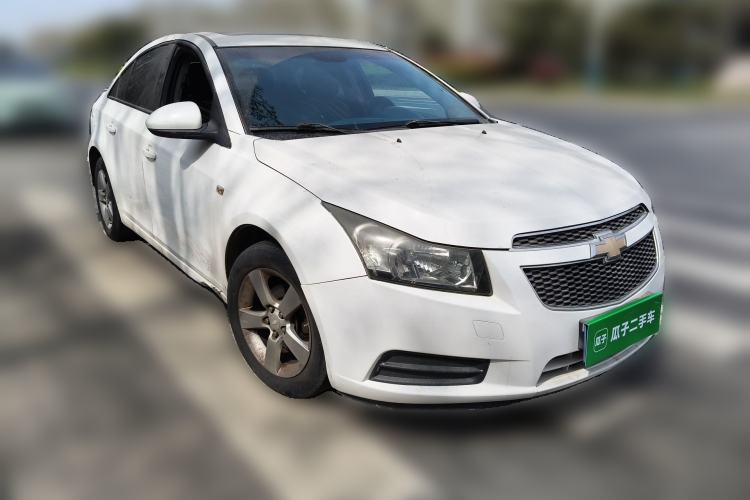 Used Chevrolet Cruze 2012 1.6L SL Grand Edition Manual Transmission Front Right 45 Deg