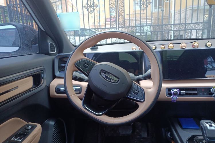 Used Geely Auto icon 2023 1.5TD Chocolate Smoothie Edition