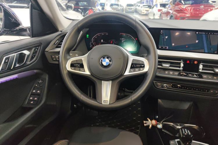 Used BMW 2 Series 2021 225i 4-Door Coupe M Sport Package Steering Wheel