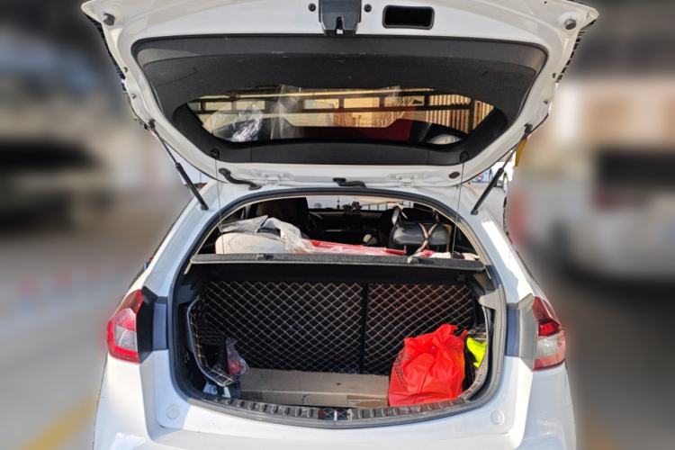 Used Geely Auto Vision X3 2019 Upgraded Model 1.5L CVT Prestige Version