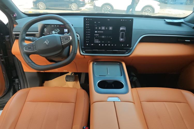 Used Dongfeng eπ eπ008 2026 Model Six-Seat Pure-Electric Family Edition