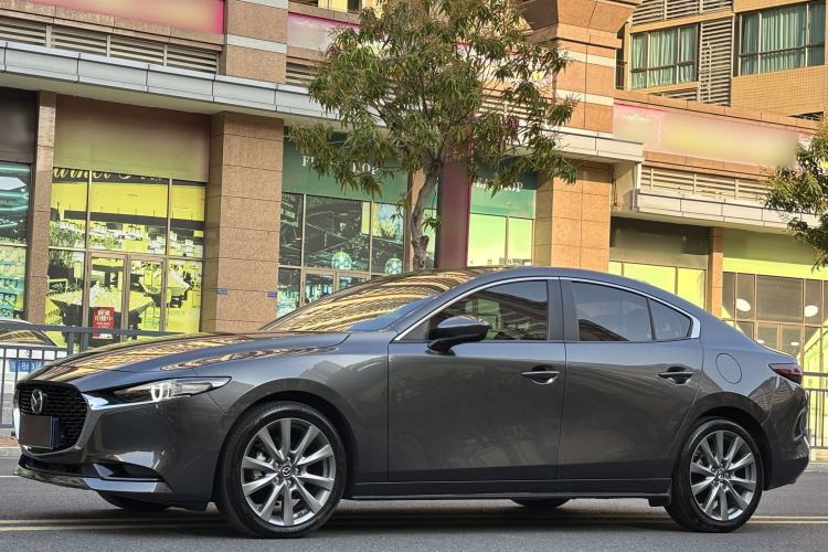 Used Mazda Mazda 3 Axela 2023 2.0L Automatic ZhiZhen Edition