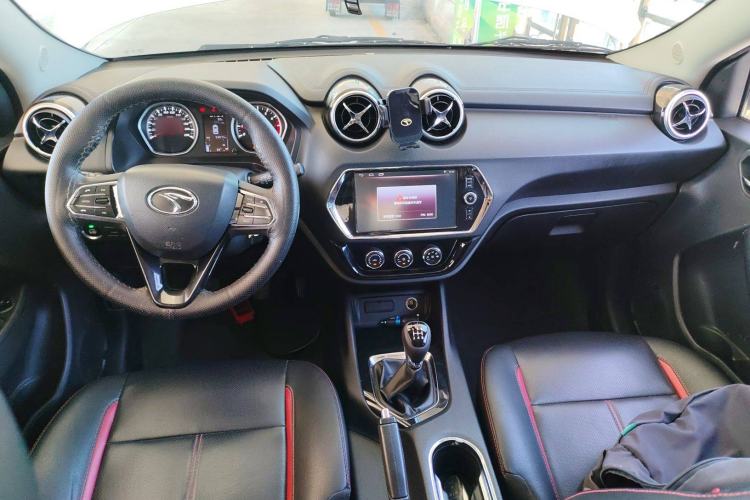 Used Soueast DX3 2016 1.5L Manual Luxury Edition