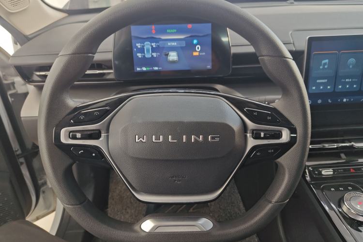 Used Wuling E5 2024 410 km Standard Version