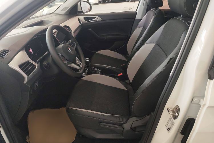 Used Volkswagen Tacqua 2021 200TSI DSG JoyConnect Edition