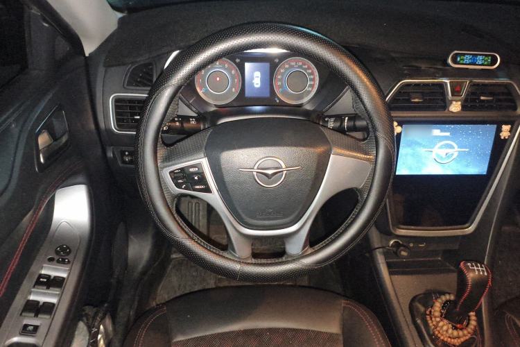 Used Haima Fumei 2017 1.6L Manual Luxury Model Steering Wheel