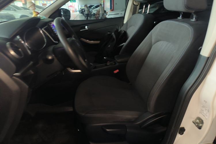 Used Venucia T70 2016 1.6L Manual Ruixing Edition
