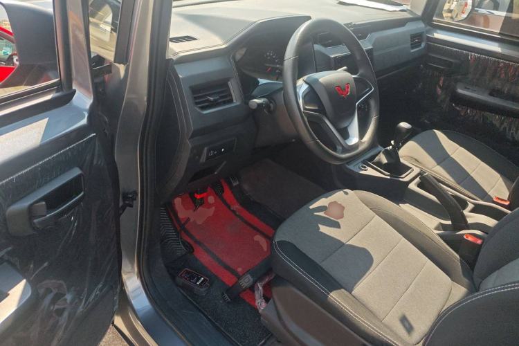 Used Wuling Zhengcheng 2022 2.0L Manual Entrepreneurial Version
