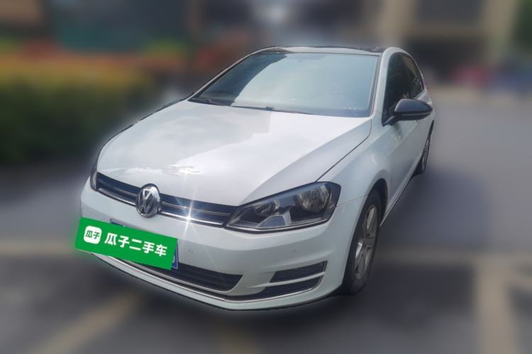 Used Volkswagen Golf 2017 1.6L Automatic Comfort Million-Vehicle Anniversary Edition