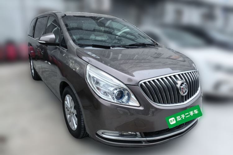 Used Buick GL8 2015 2.4L Luxury Business Premium Edition Front Right 45 Deg