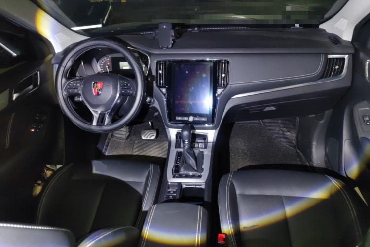 Used Roewe RX5 2020 20T Automatic Ali Smart Connectivity Beyond Intelligent Edition Interior 2