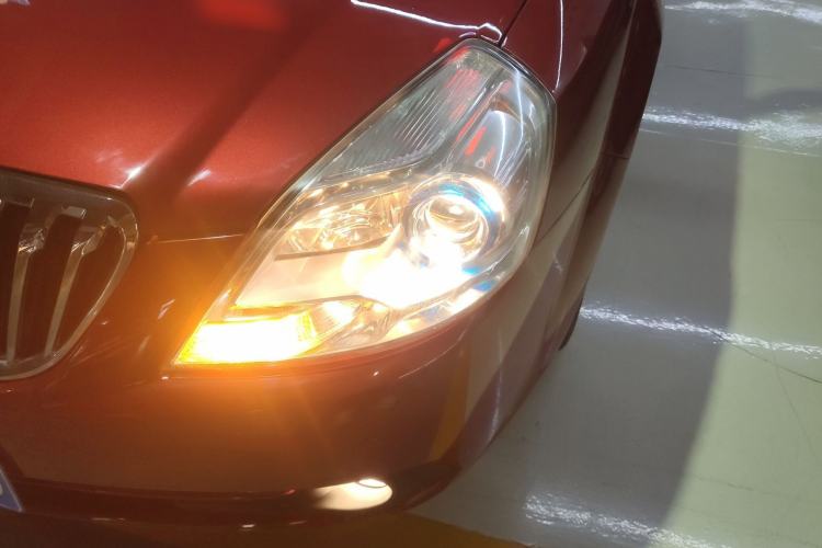 Used Buick Excelle 2013 1.5L Automatic Classic Model Left Front Headlight