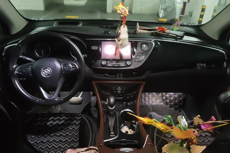 Used Buick Envision 2018 28T Four-Wheel Drive Luxury Model
