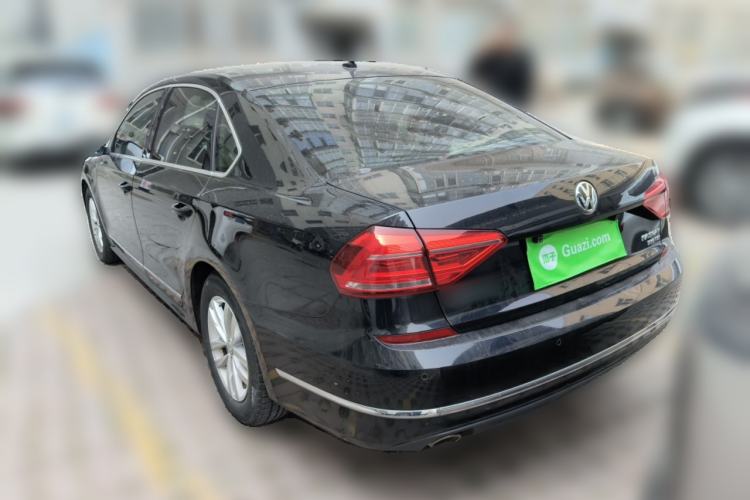 Used Volkswagen Passat 2016 330TSI DSG Luxury Edition Exterior 3