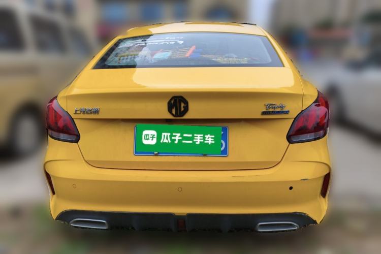 Used MG 5 2022 180 DVVT Manual Youth Luxury Edition
